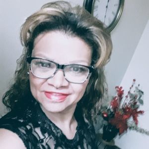 Meet your Posher, Danelia